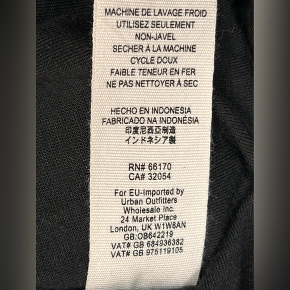 Free People Women’s Black Balloon Long Sleeve Full Zip Bomber Jacket, size Small - Picture 8 of 14